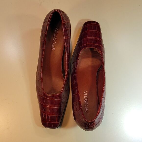 AEROSOLES SNAKESKIN PATTERN DESIGN BLOCK CONGNAC PUMP SHOE - Picture 6 of 15